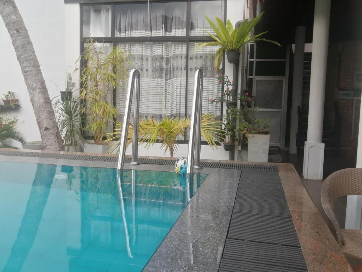 Ibis Apartment Udawalawe Bagian luar foto