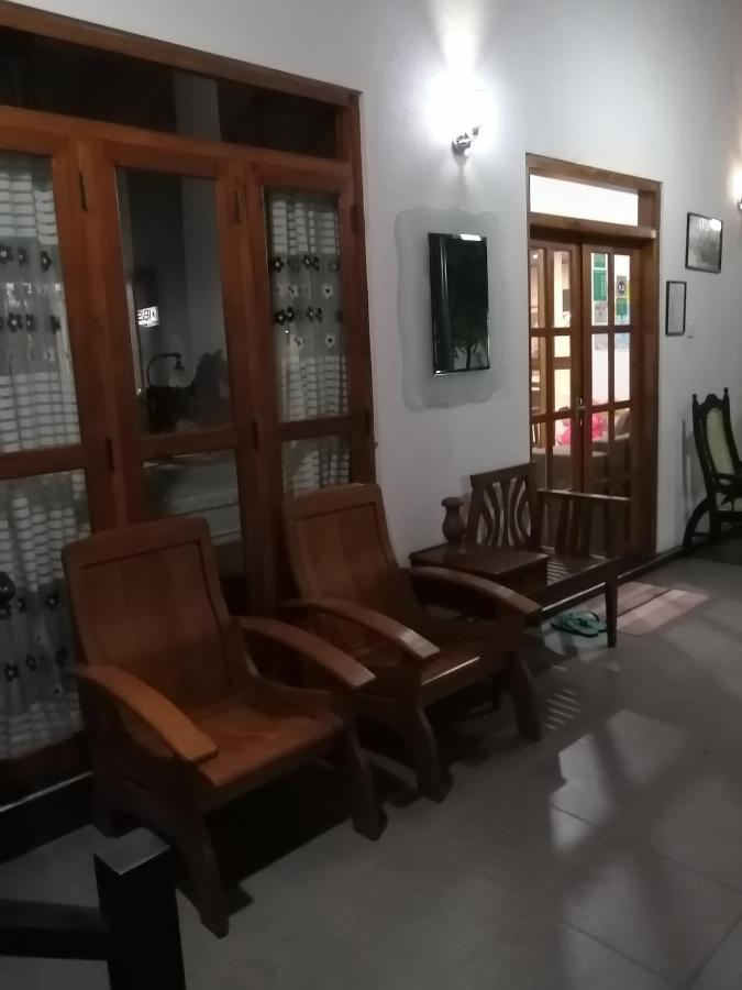 Ibis Apartment Udawalawe Bagian luar foto